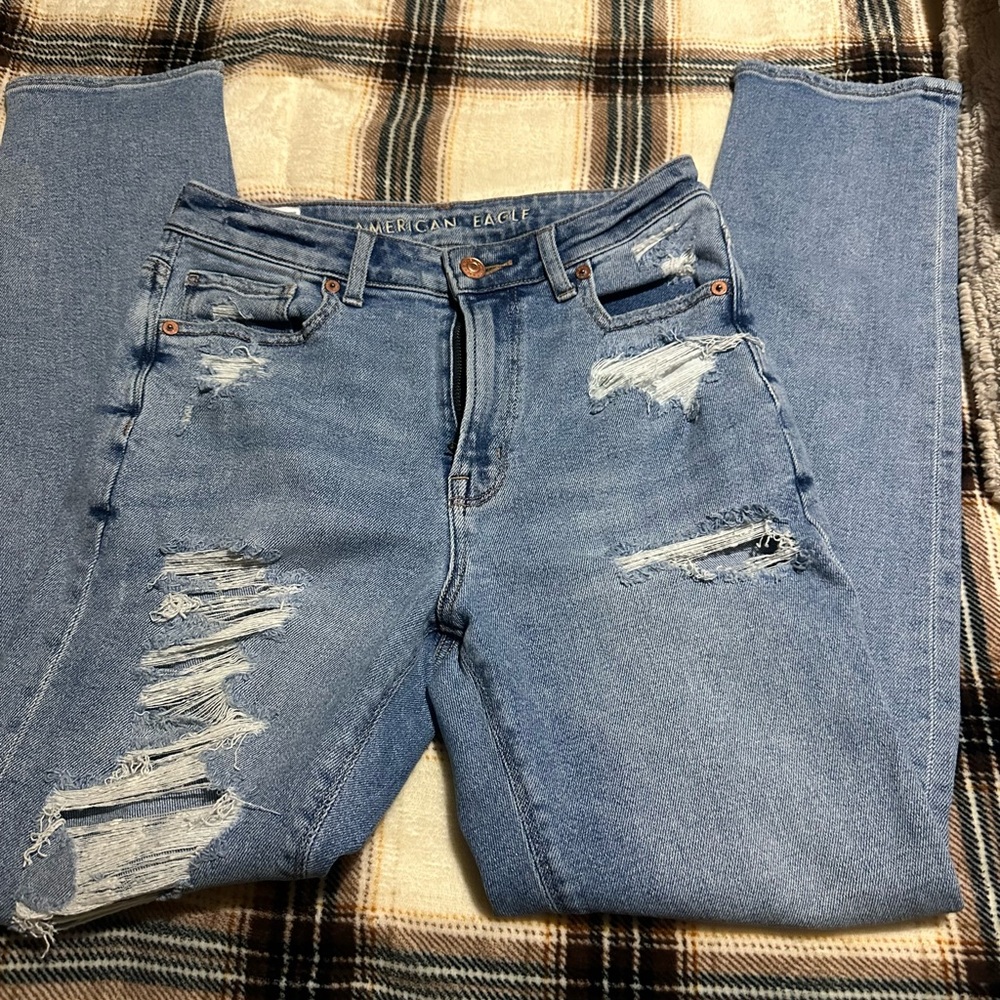 American Eagle Outfitters Women's Ripped Light Blue Jeans